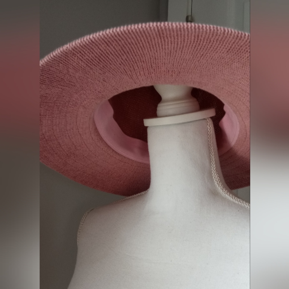Chic Pink Women's Wide-Brim Hat - Picture 3 of 4